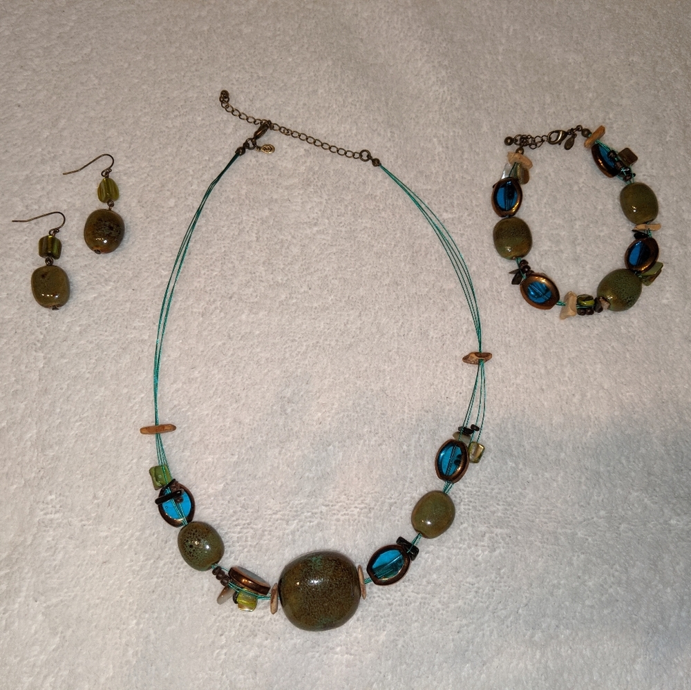 Premier Designs Island Girl Jewelry Set